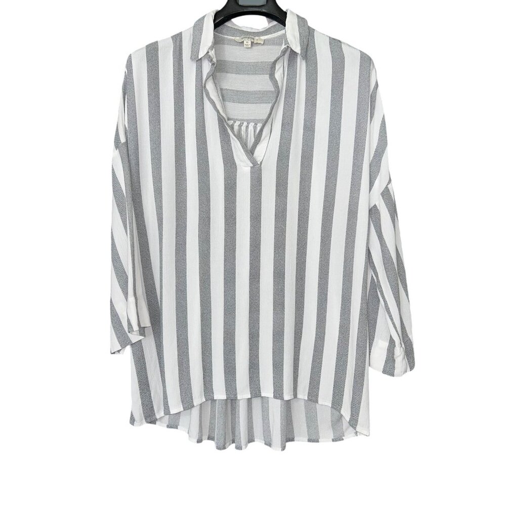 Umgee Gray and White Stripe Top / Vertical Stripe Collared Tunic / Plus Size 1X
